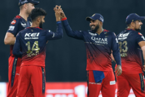 IPL 2023 LSG vs RCB Match 43 : RCB की शानदार 18 रनों से जीत लखनऊ को किया 108 रन पर ढेर
