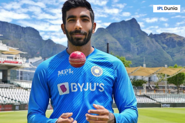 Jasprit Bumrah Breaks Record : अंतर्राष्ट्रीय टी20 फार्मेट मे बुमराह ने 72 विकेट के साथ आर अश्विन को पीछे छोड़ा । ऐसा करने वाले चौथे गेंदबाज़ बने , बनाया यह रिकॉर्ड जाने यहाँ | Jasprit Bumrah Breaks Record